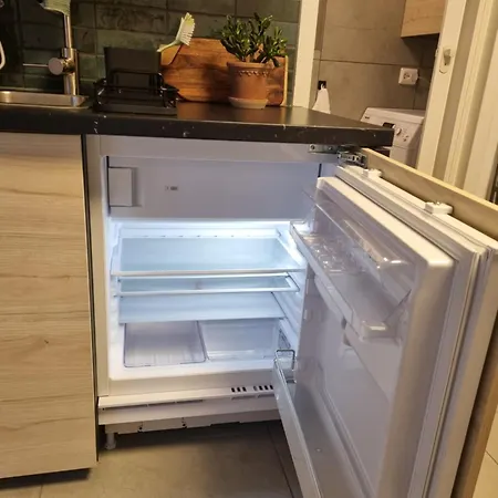 Liten Leilighet Med Kjokken Og Bad *