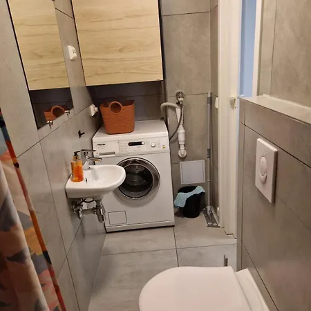 Liten Leilighet Med Kjokken Og Bad Appartement